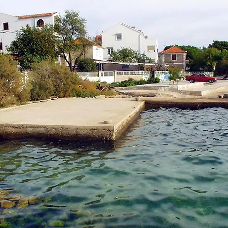 Apartment By The Sea Brodarica, Sibenik - 13615 Brodarica (Sibenik-Knin)
